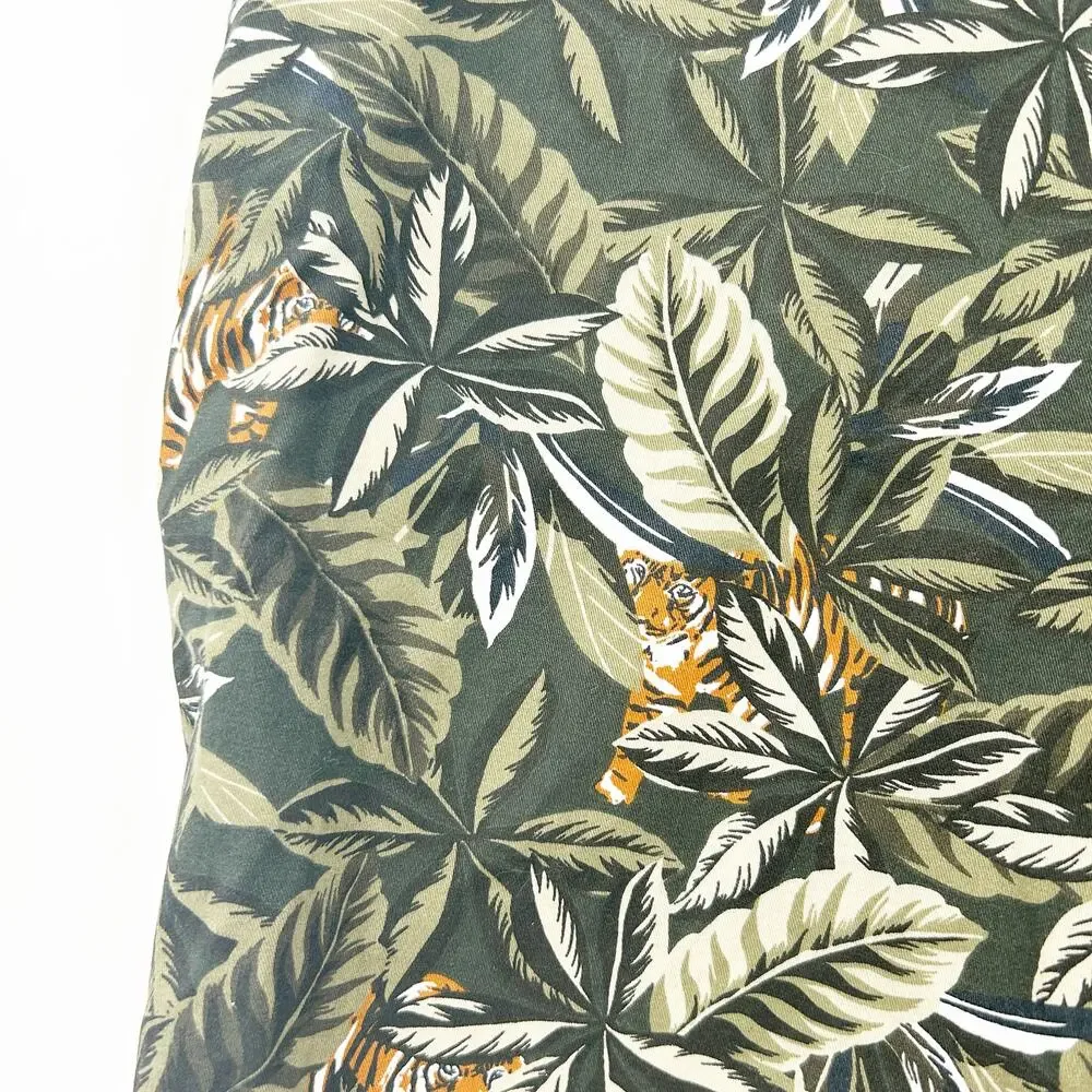 Banana‎ Republic Mens Casual Tropical Aiden Tiger Jungle Bermuda Chino Shorts 35